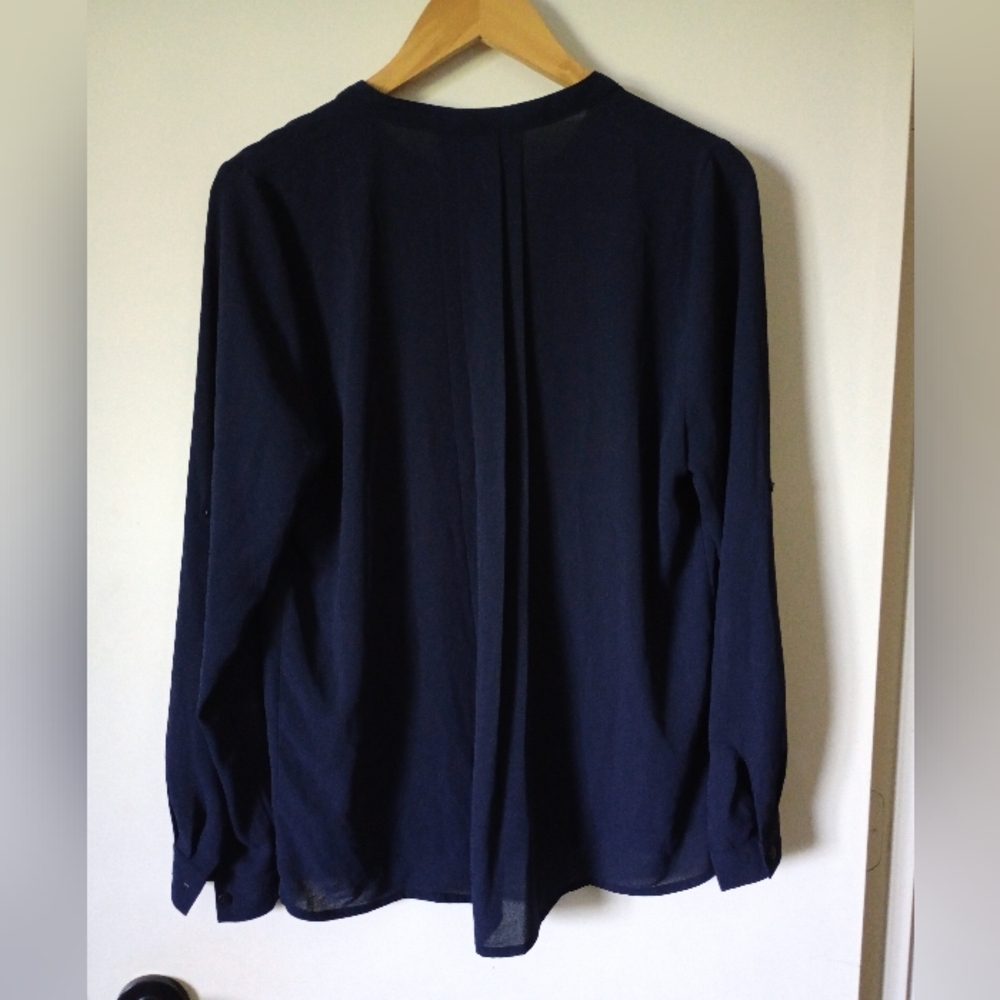 41 Hawthorn Navy Blouse With Roll Up Sleeves Size Medium - Picture 6 of 11